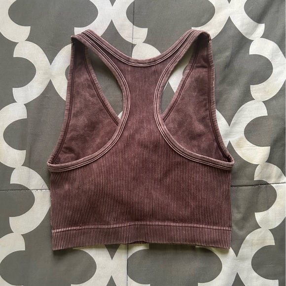 Crop Ribbed Tank - Picture 2 of 2